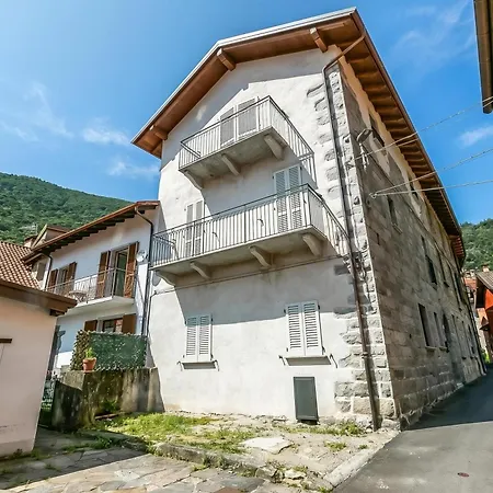 L' Angolino Di Cannobio: Stone For 4 With Terrace - Happy * 카노비오